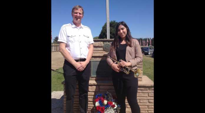 Greenfield pastor, youth honor veterans