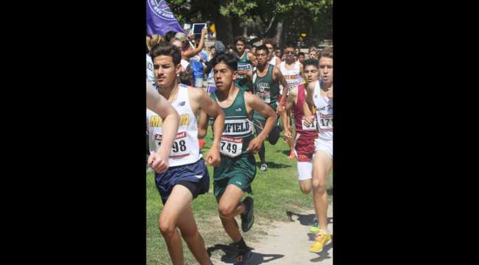 Cross Country | Runners gather for Earlybird Invitational