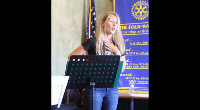 Kaatia Larsen sings along with special guests at Soledad Rotary meeting
