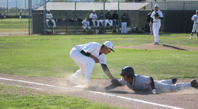 Spartans snap Bruins win streak