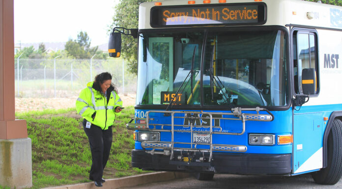 Mobile Wi-Fi hotspot arrives via bus in Greenfield